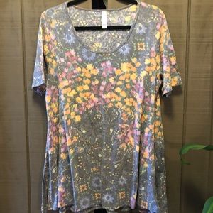 Lularoe perfect T